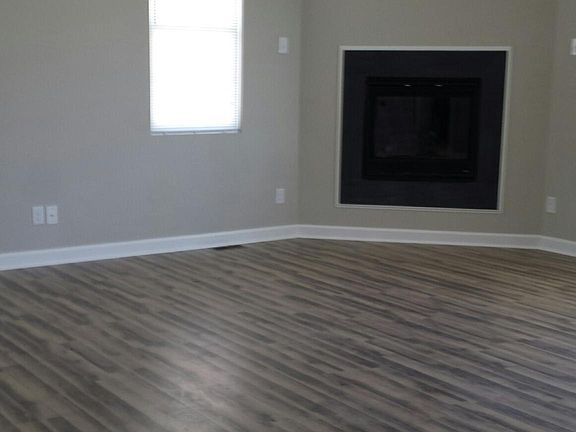 2nd image of 1225 Poquoson Ave #C