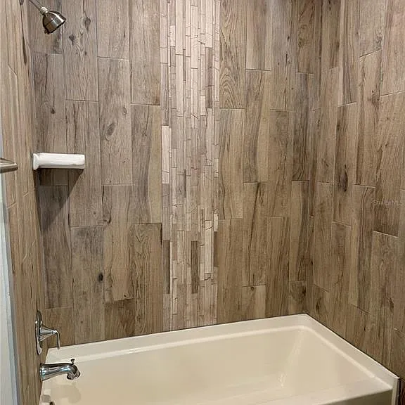 2585 Grassy Point Dr #111 — Photo 18