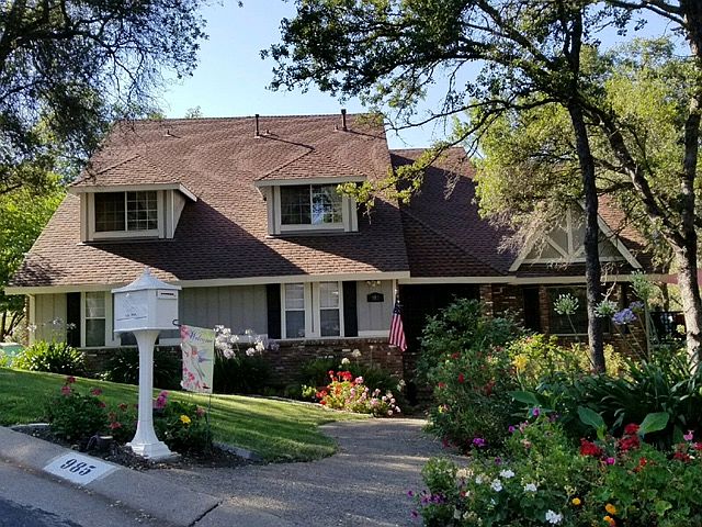 1st image of 985 Queen Anne Ct