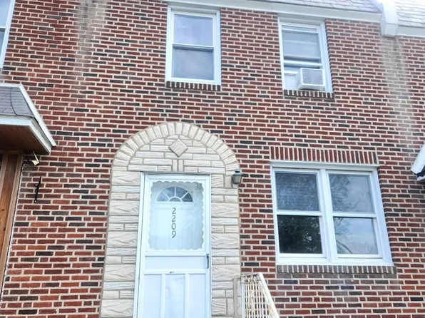 2209 Brighton St, Philadelphia, PA 19149