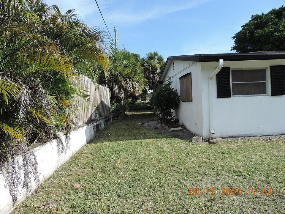 1st image of 1611 W 35th Street