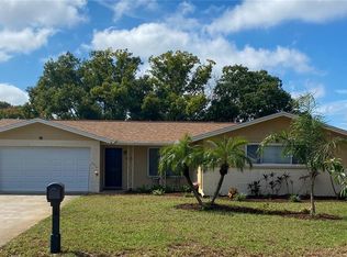 10111 Oleander Dr, Port Richey, FL 34668