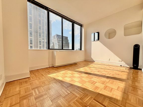 5th image of 445 5th Ave #28F