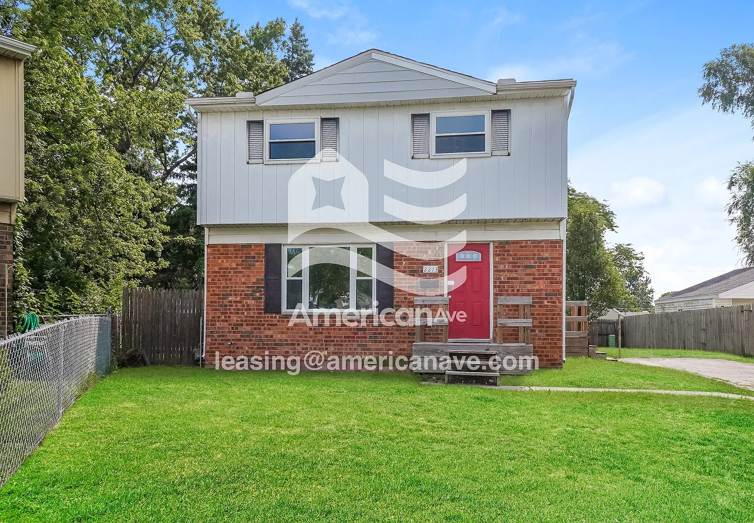 4 bed, 1.5 bath, 1352 sqft, $1,497 — Photo 1