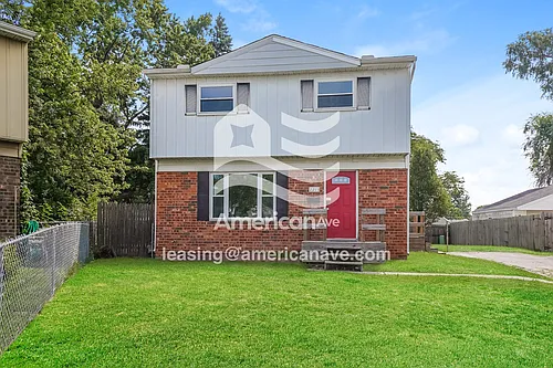 2213 Dahlia Cir Photo 1