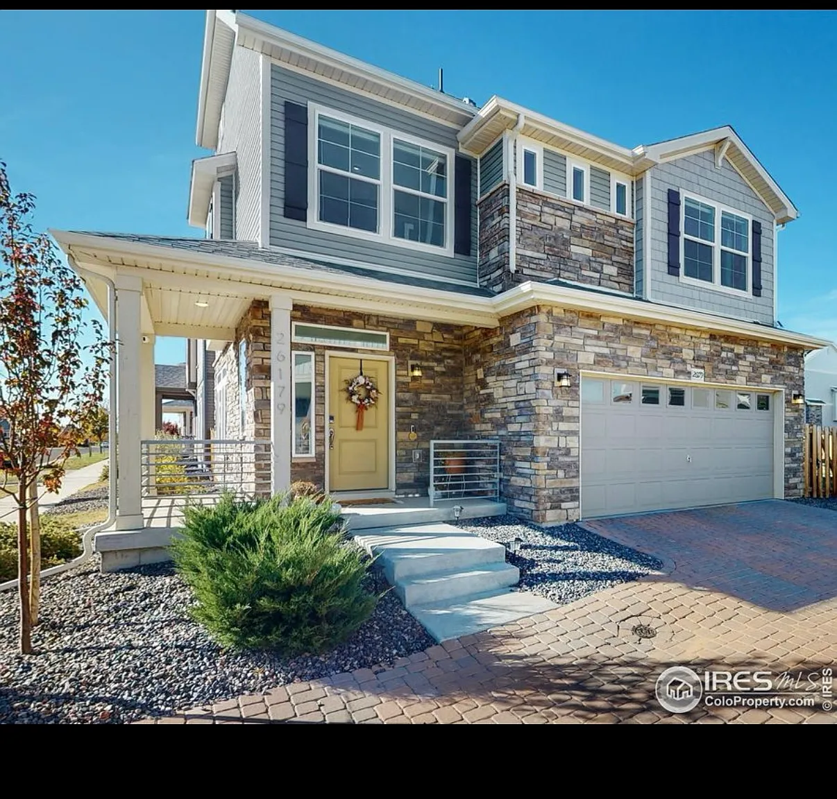 26179 E Maple Dr — Photo 1