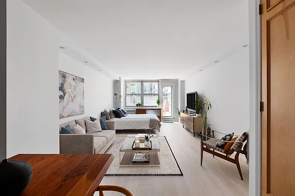 Sold by Compass | media 3