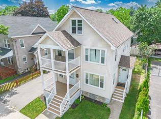 98-100 Cherrelyn St, Springfield, MA 01104