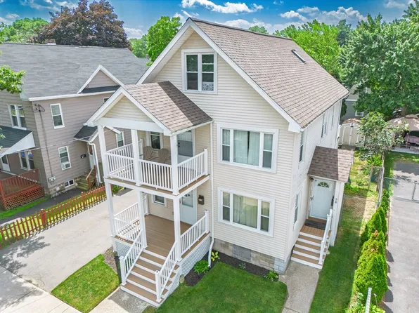 98-100 Cherrelyn St, Springfield, MA 01104