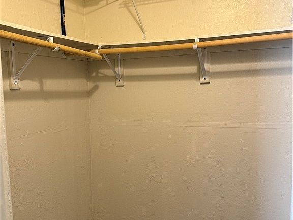 4th image of 2451 N Rainbow Blvd Unit 1046