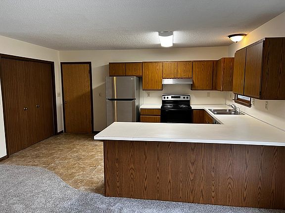 2nd image of 15255 Millhouse Ct