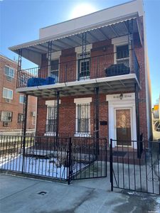 41-10 23rd Road, Long Island City, NY, 11105