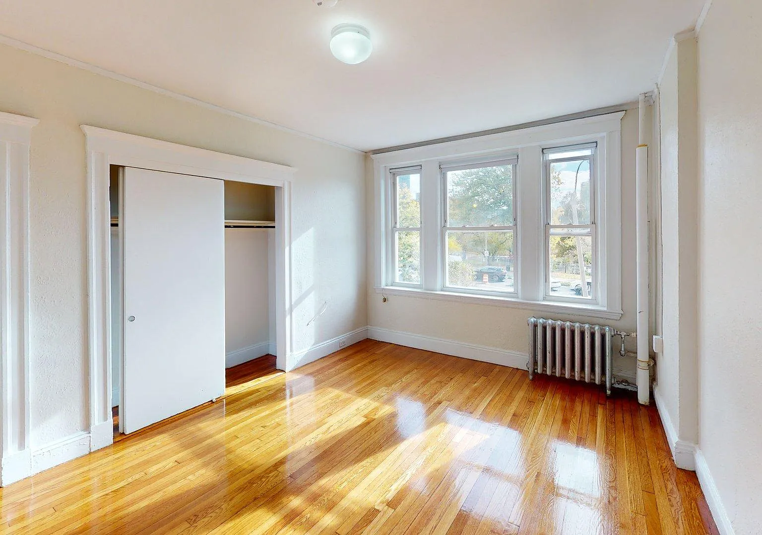 Studio, $2,395 — Photo 3