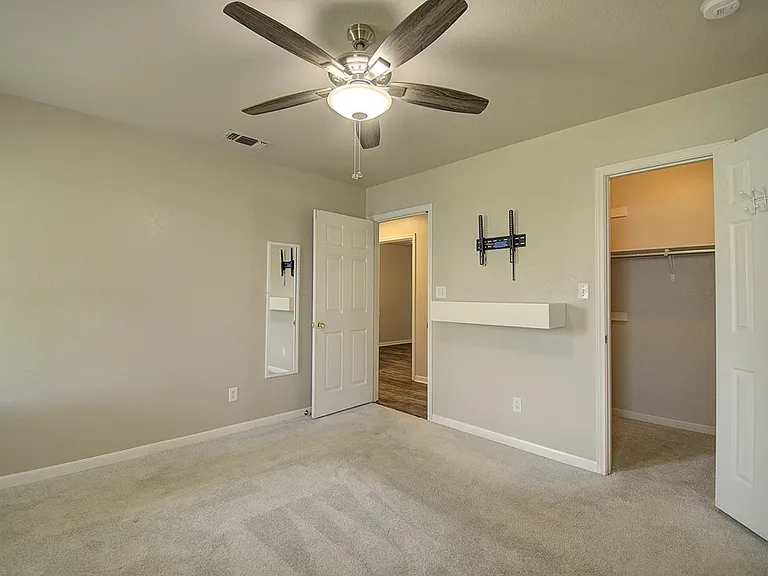 117 Dover Dr — Photo 18
