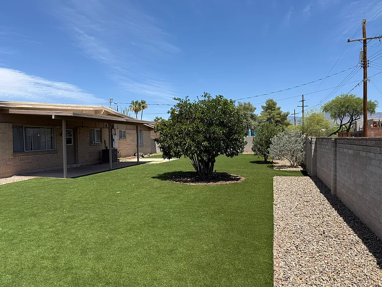 8812 E Shiloh Pl — Photo 39