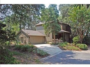 8 Amberly Ct, Savannah, GA 31411