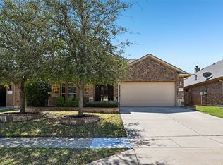 2540 Grey Kingbird Trl, Fort Worth, TX 76244