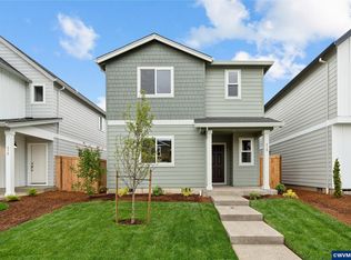 740 Merriott Ln, Woodburn, OR