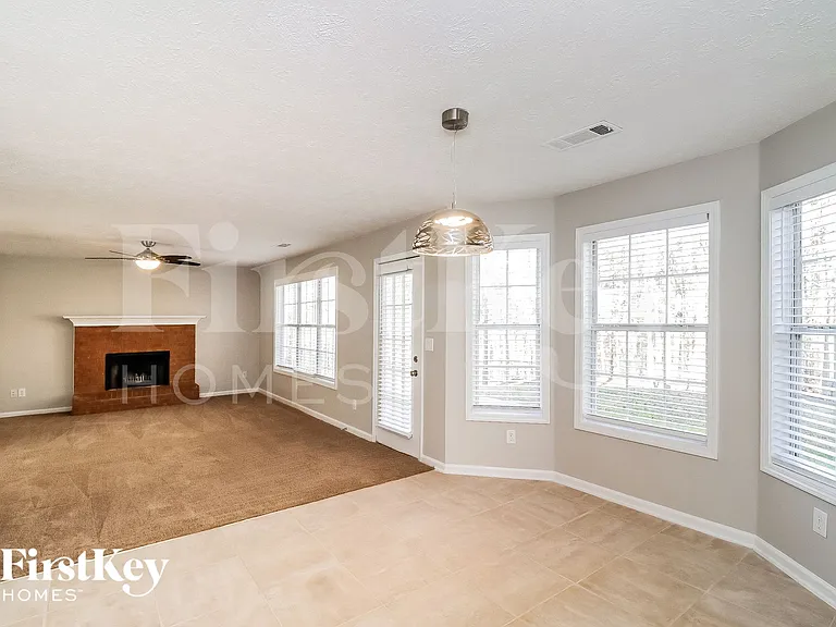 640 Alcovy Springs Dr — Photo 6