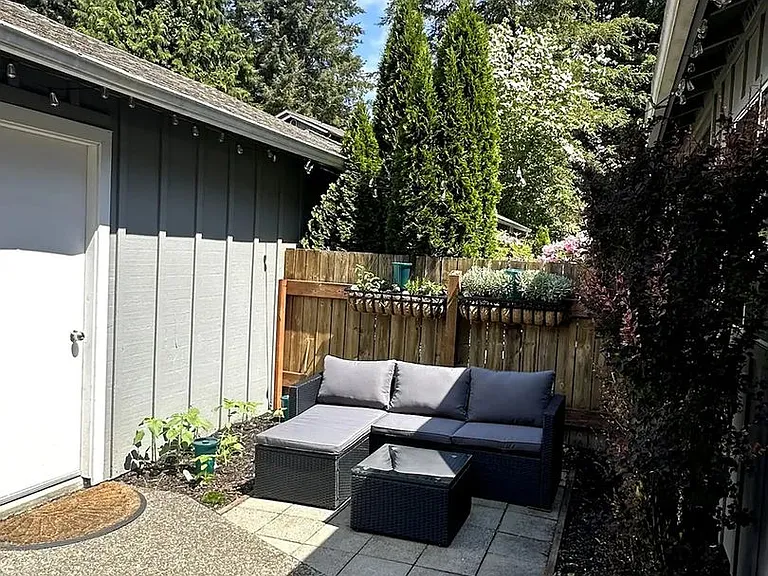 2821 60th Ln SE #D — Photo 2