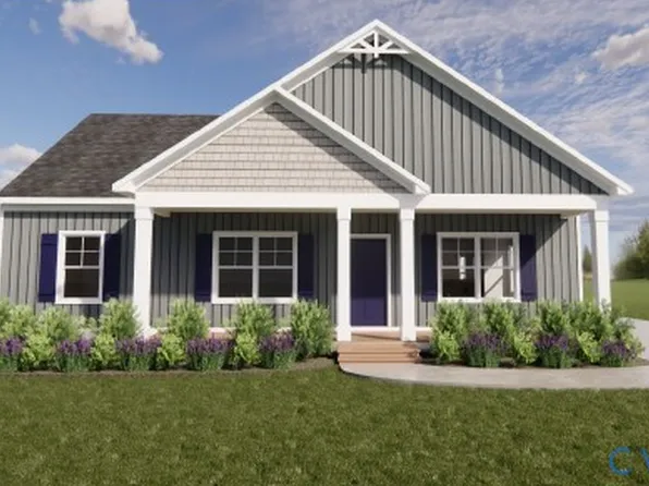 12618 Poplar Village Pl, Chester, VA 23831
