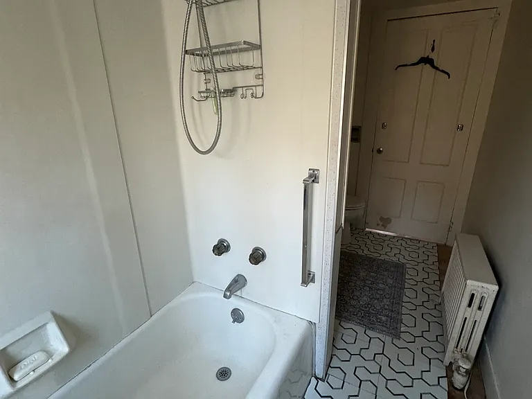 2nd Bathroom
