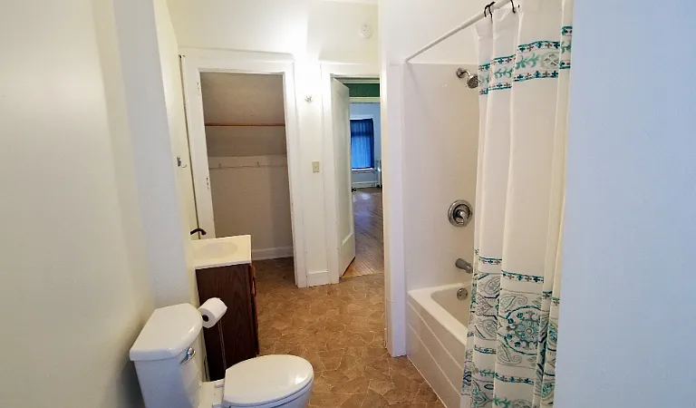 1806 John Ave — Photo 9