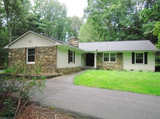 26 Glen Cove Dr, Arden, NC 28704