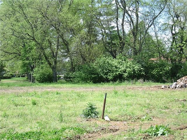 2nd image of 1646 Foxland Blvd