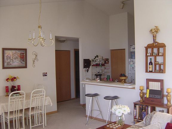 2nd image of 2423 Silverstone Dr
