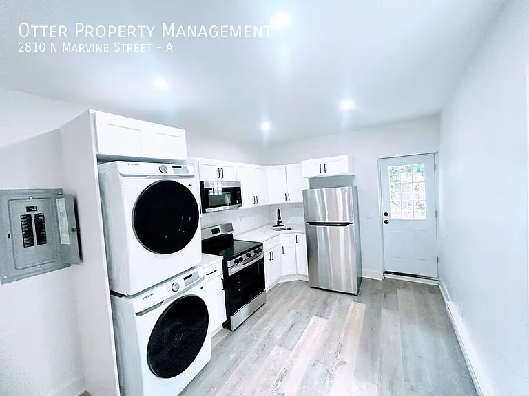2810 N Marvine St #A — Photo 15