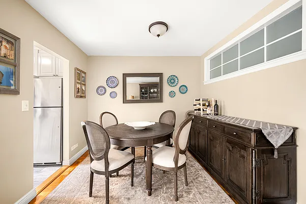 Sold by Compass | media 3