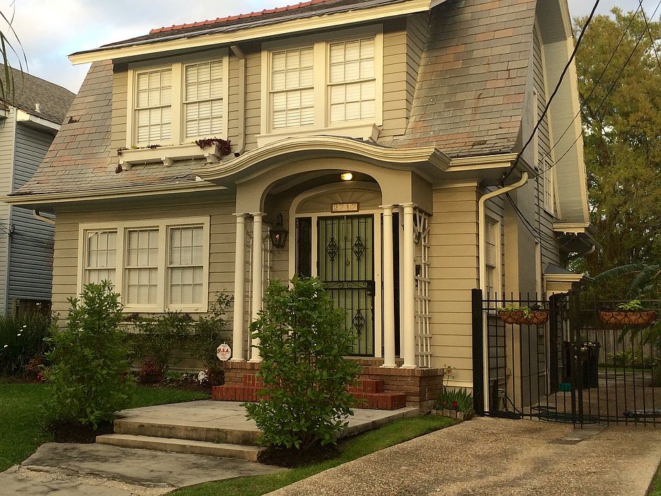 1st image of 2717 Robert St