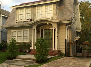 2717 Robert St, New Orleans, LA 70115
