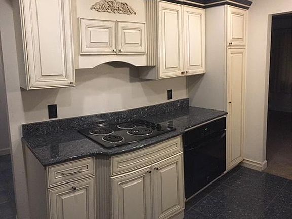 Newer cooktop and oven