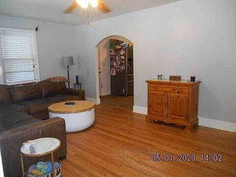 2nd image of 5803 Alpine Dr