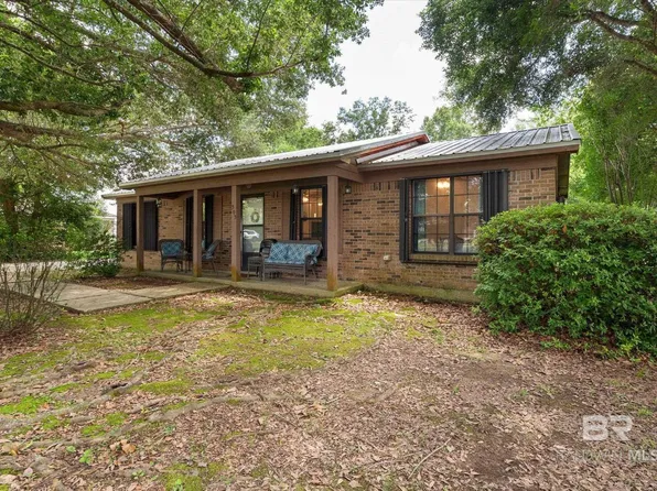 303 W Jackson St, Summerdale, AL 36580