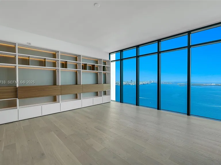 1451 Brickell Ave #4403 — Photo 2