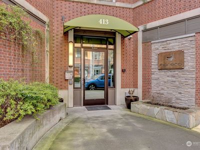 413 NE 70th Street #403, Seattle, WA, 98115