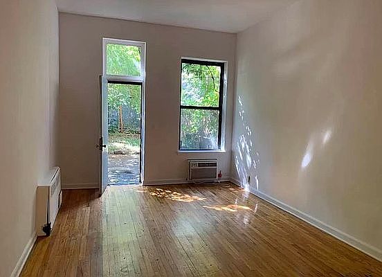 1st image of 418 E 88th St APT 1D