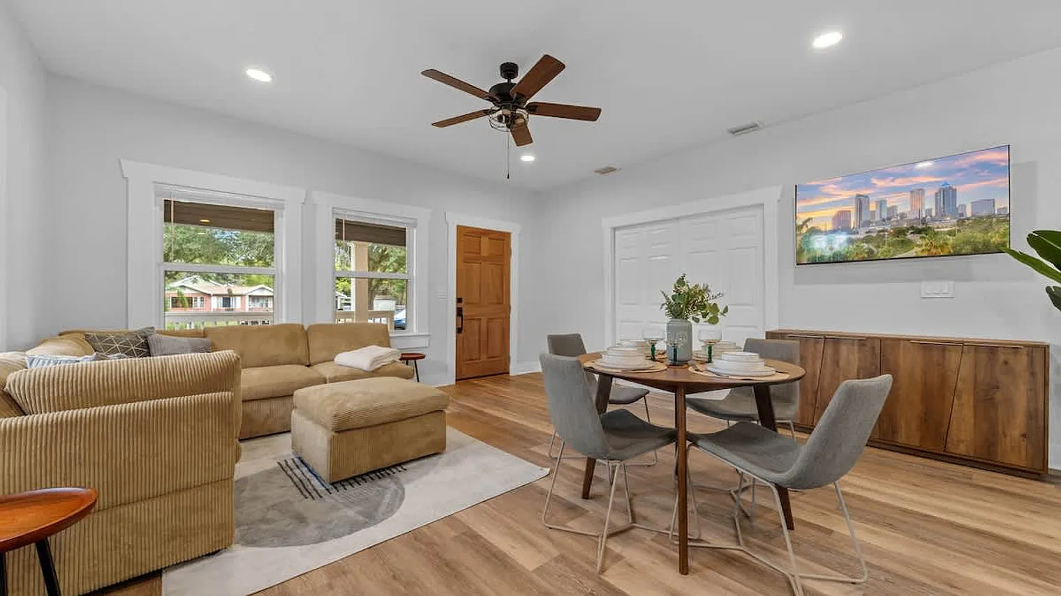 4 bed, 2.0 bath, 1797 sqft, $6,441 — Photo 3