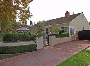 2900 Land Park Dr, Sacramento, CA