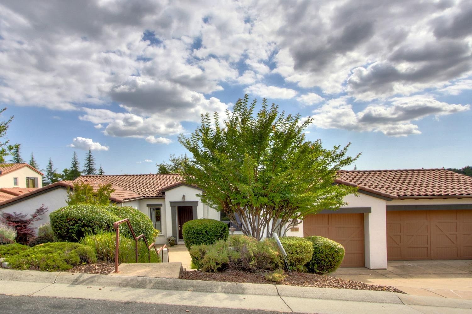 3707 Stone Temple Ct