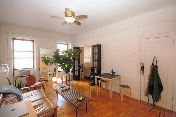 Rented by R New York | media 26