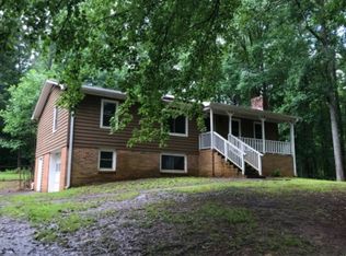 2957 Brett Cir NW, Acworth, GA 30101