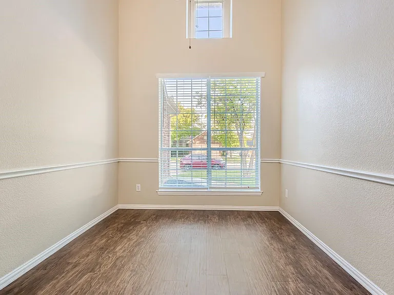 5301 Lily Dr — Photo 22