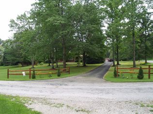 6844 Cheryl Dr, Hiram, OH 44234