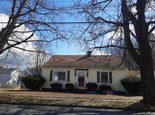 291 Chapman St, Greenfield, MA 01301