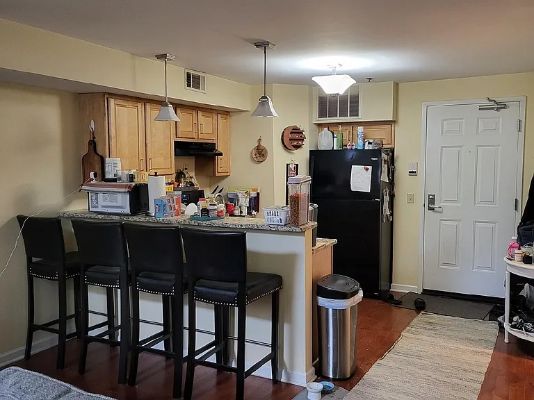 1659 Amherst St #3 — Photo 3