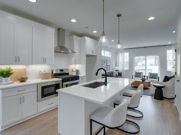 211 Duke St #A, Nashville, TN 37207
